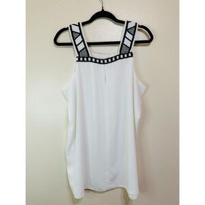 Vince Camuto Women's Heavily Beaded White Tank Blouse Size L Keyhole Front